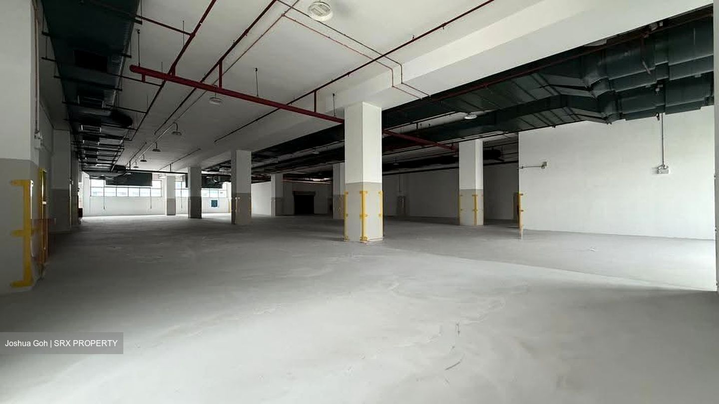 Pandan Crescent (D5), Warehouse #627566501